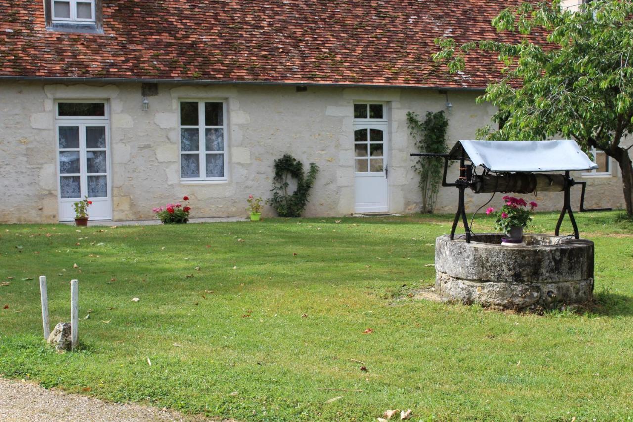 Bed and Breakfast Domaine De La Touche Mosnay Екстер'єр фото